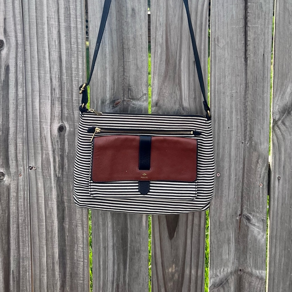 Fossil Women's Kinley Large Crossbody